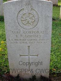 Dar Es Salaam War Cemetery - Goodes, R E